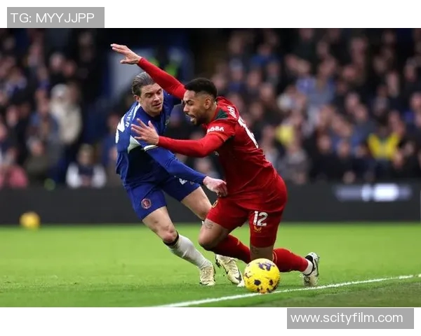 切尔西与狼队激战正酣比分揭晓引发球迷热议 切尔西与狼队激战正酣比分揭晓引发球迷热议