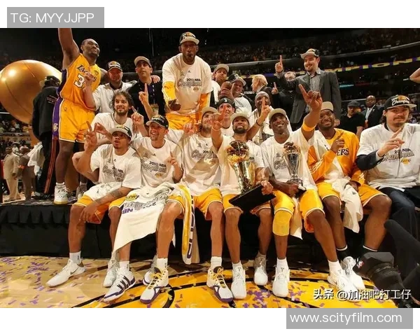 2010年NBA总决赛回顾湖人对热火的精彩对决与历史意义分析