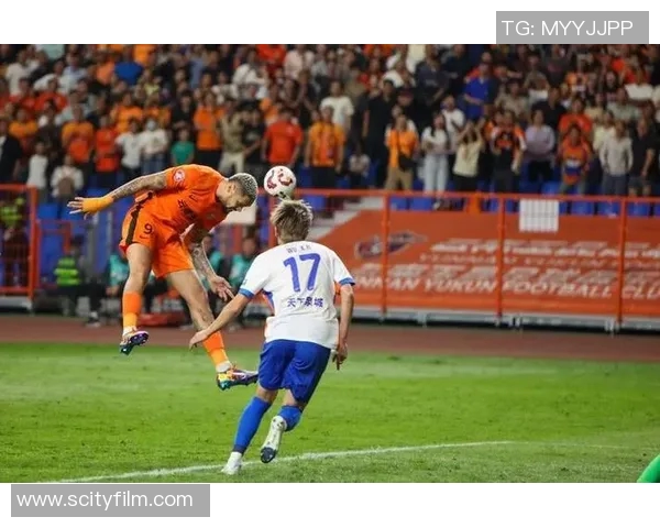 中超联赛焦点战恒大迎战河北全力争胜展现冠军风范