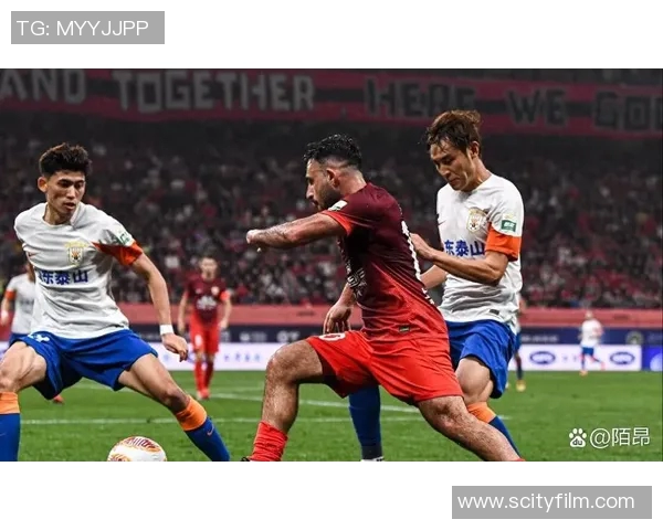 上港与现代精彩对决录像回放分析及精彩瞬间回顾